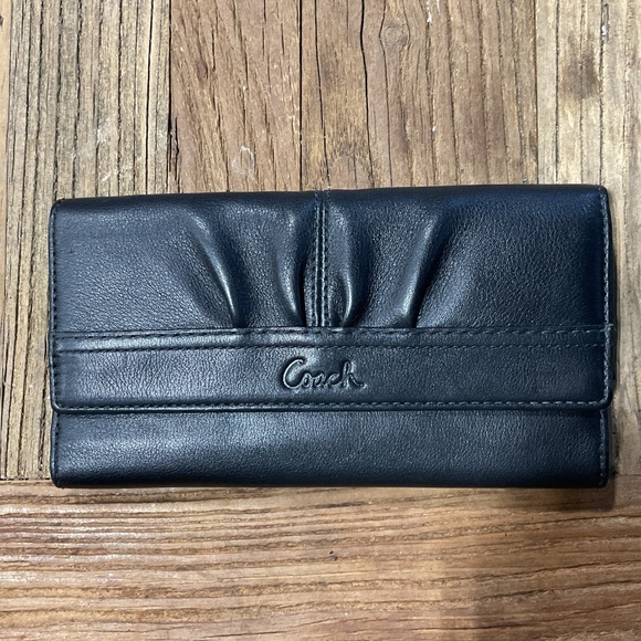 Coach Handbags - Coach Black Leather Wallet